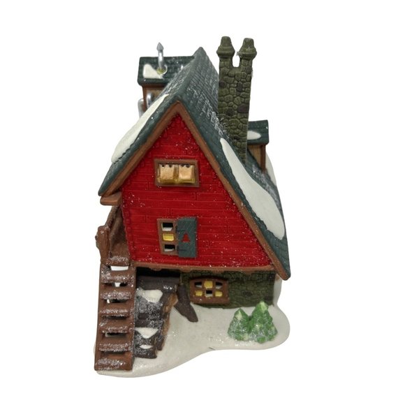 Department 56 North Pole Village - "Santa's Woodworks"  - Vintage - Picture 2 of 14